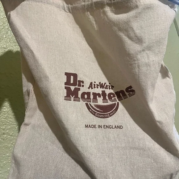 Dr. Martens Dark Sole Footwear - Picture 6 of 9